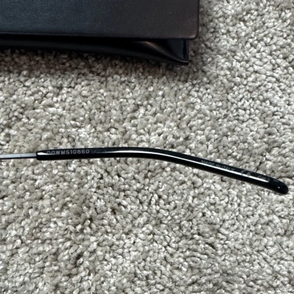 Saint Laurent Round Sunglasses - Picture 3 of 10